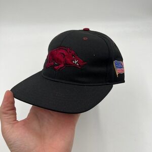 Arkansas Razorbacks TPX Pro-Line‎ Cap Snapback Hat Black Maroon American Flag